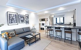 Acogedor Apartamento En Estepona Centro By Rent Me